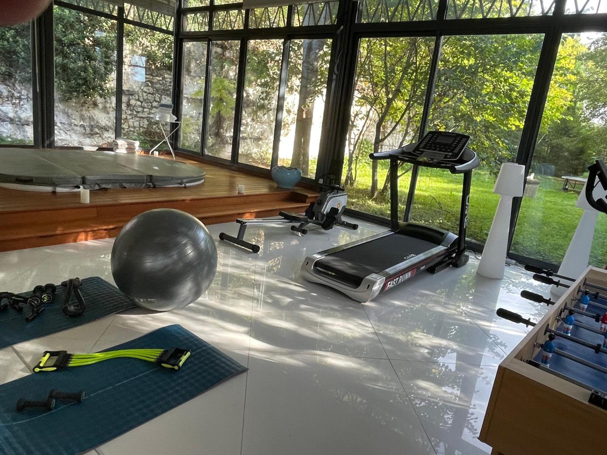 Domaine Spa Perret-Chateau Artdeco Mastersuite En B&B Et-Ou Gite De Charme-Giverny A 3Mn-Jardins Monet-Le Vexin-Piscine Ete-Parc 3Ha-Aire De Jeux Enfants-Pingpong-Options Breakfast-Diner-Billard-Sauna-Fitness-Hammam-Promo 2Nuits En Sus Jacuzzi 1H Off Sainte-Genevieve-les-Gasny Exteriör bild